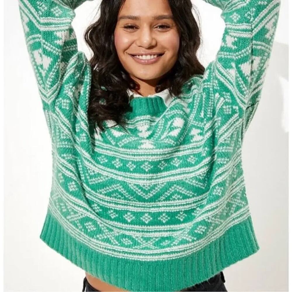 NWT AE Fair Isle Lg Green & White Christmas Holiday Oversized Sweater